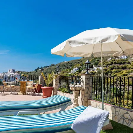 Lovely In With House A Panoramic View Holiday home *